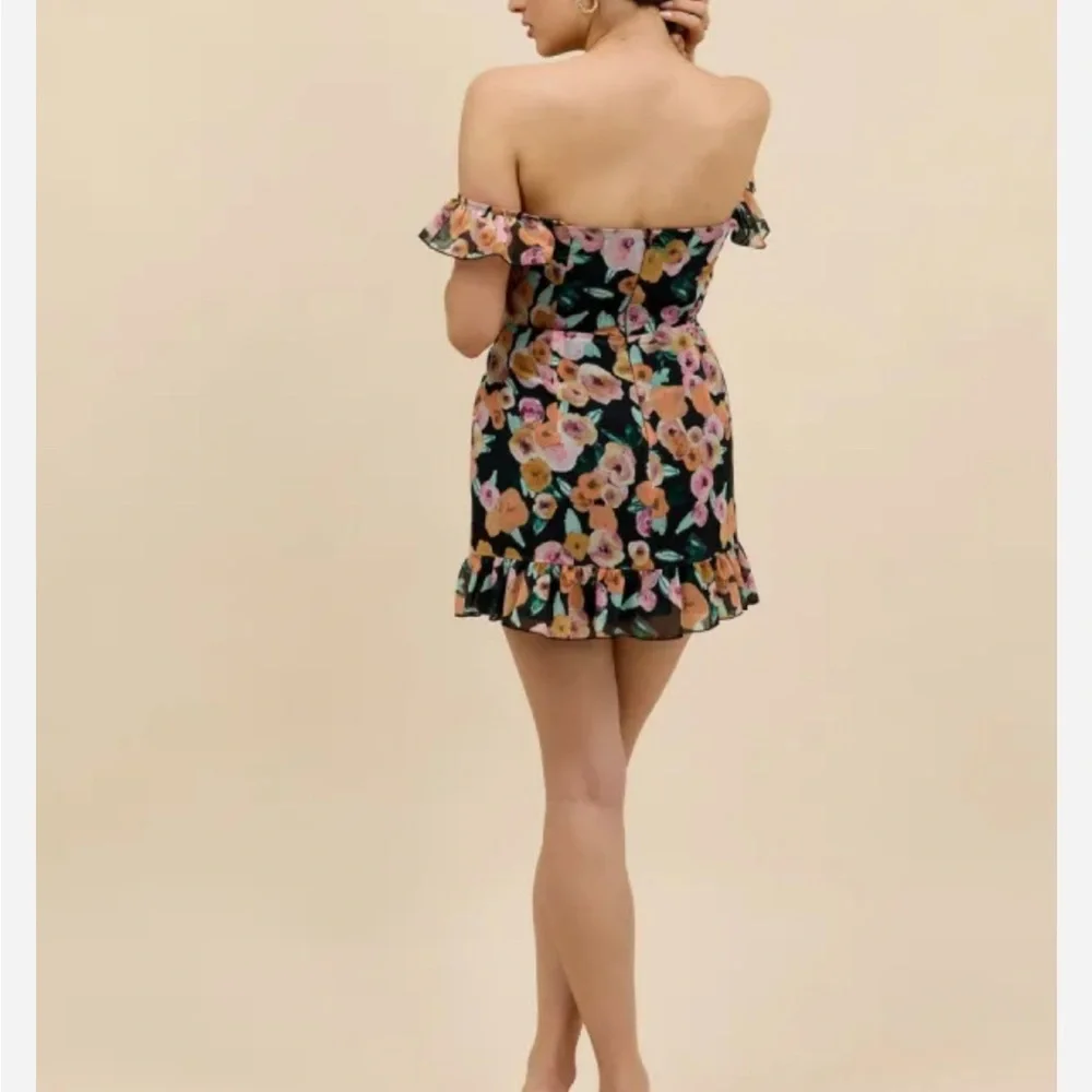 Floral Ruffle Mini Dress - Picture 3 of 5